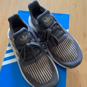 Little girl sneakers